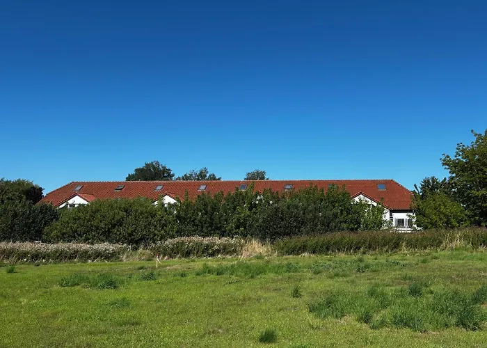 Ocean View Ostsee Hohenkirchen, 17